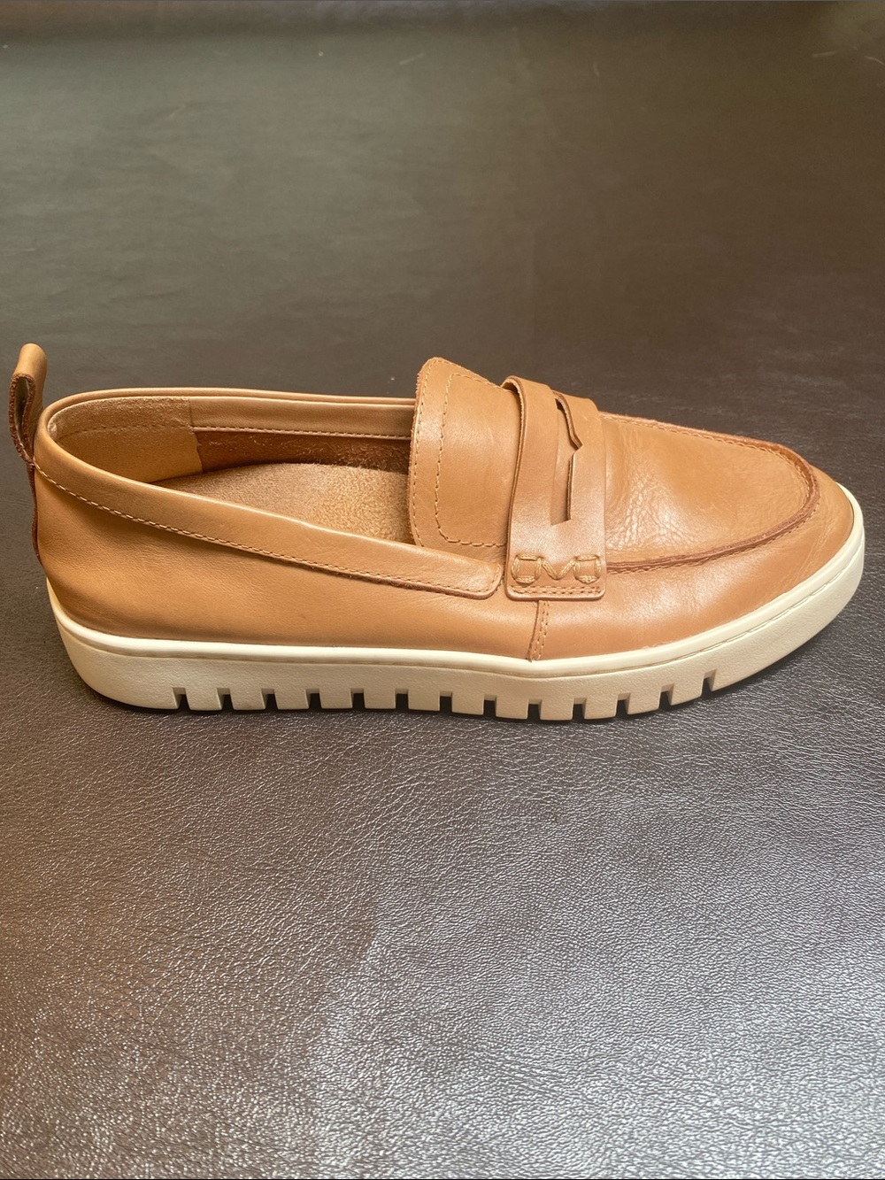 Vionic Uptown Loafer - Picture 5 of 15